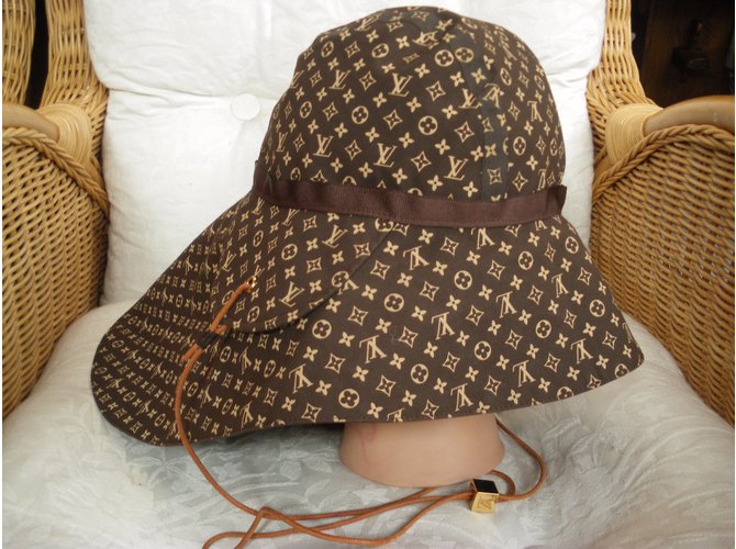 Louis Vuitton Hat - view 3