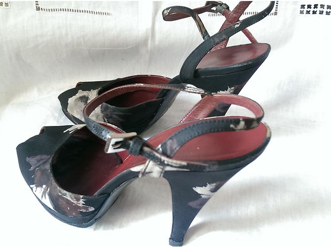 Sandali Prada in pelle con stampa floreale nera Nero - vista 8
