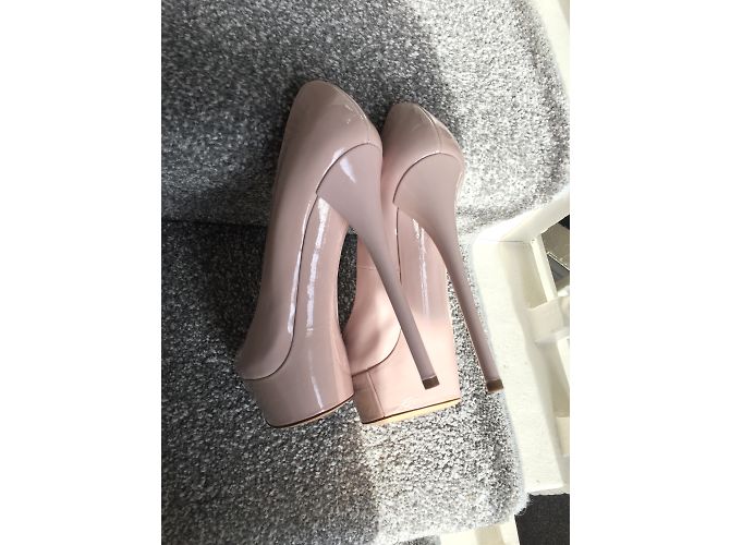 Décolleté Casadei in vernice rosa - vista 5