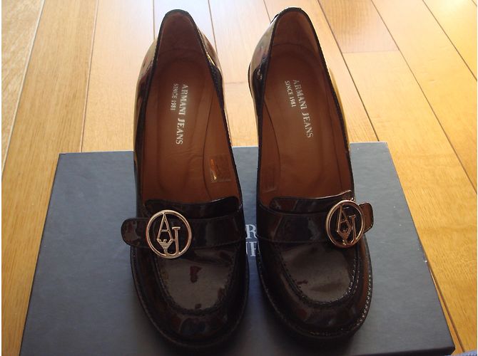 Mocassini Armani Jeans in vernice marrone scuro - vista 6