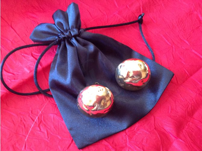 Orecchini Yves Saint Laurent stile pepita dorati D'oro - vista 9
