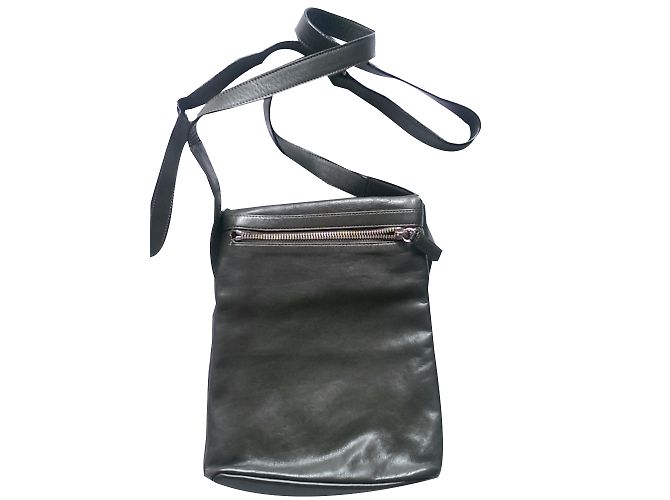 Agnès b. Sacs - vue 2