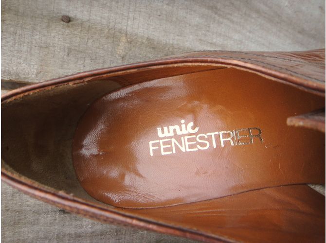 Joseph Fenestrier Unic Derby in pelle color caramello - vista 9