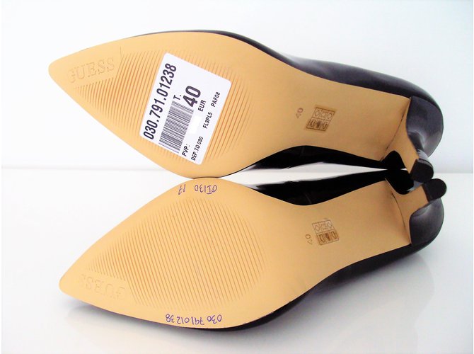 escarpin femme guess