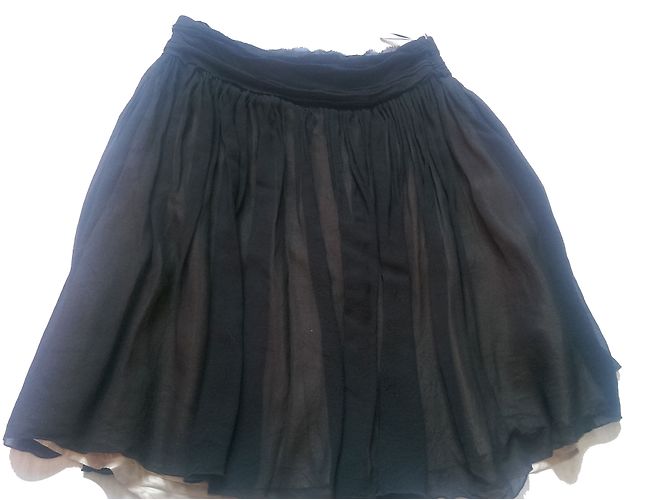 Falda corta plisada Banana Republic de seda negra Negro - vista 2