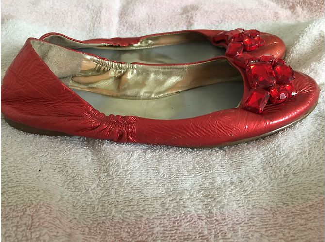 Bailarinas Guess de charol rojo con pedrería Roja - vista 5