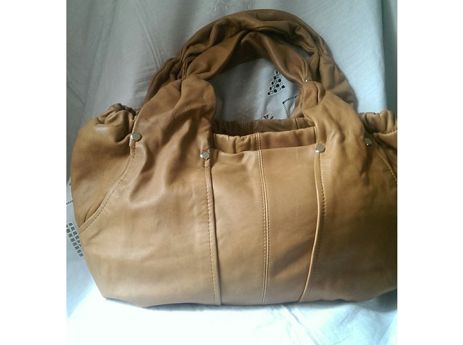 Borsa Uterque in pelle d'agnello marrone - vista 4