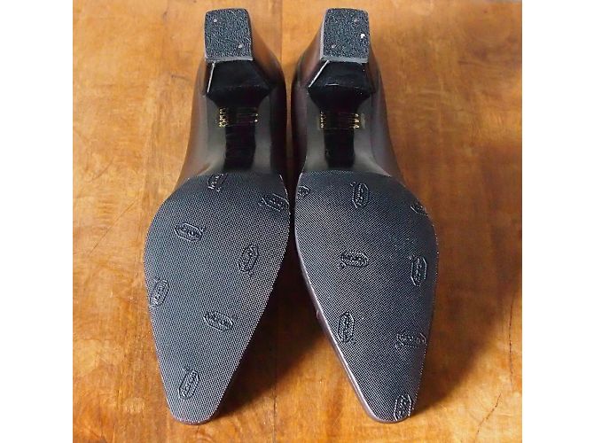 Chanel Heels Chocolate - view 7