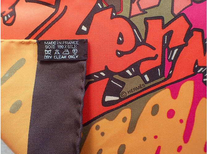 Hermès Seiden Schals Orange Dunkelbraun - Ansicht 2