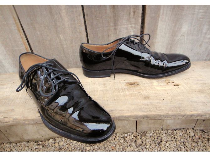 Décolleté Derby Gucci in pelle verniciata nera 39.5IT Nero - vista 4