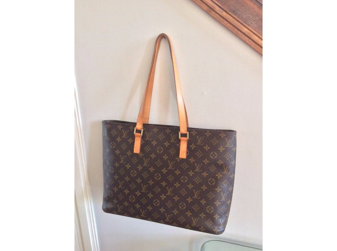 Louis Vuitton Luco Marrone scuro - vista 10