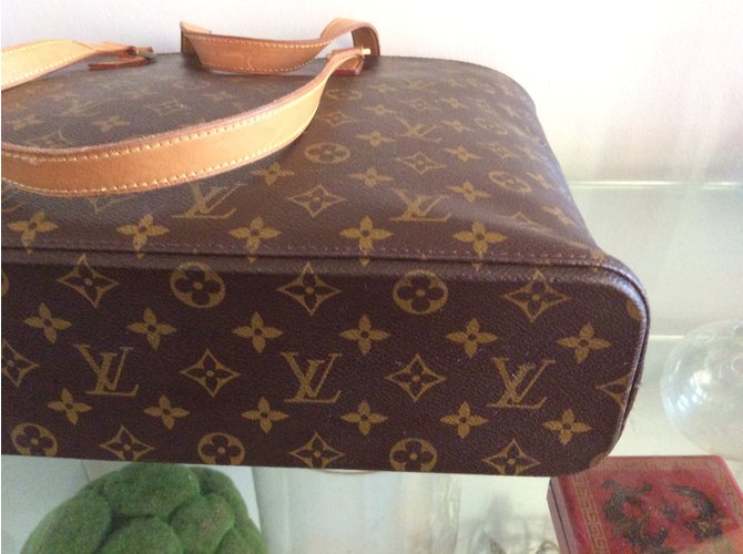 Louis Vuitton Luco Marrone scuro - vista 4