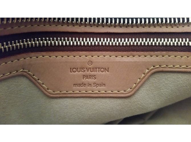 Louis Vuitton Luco Marrone scuro - vista 5