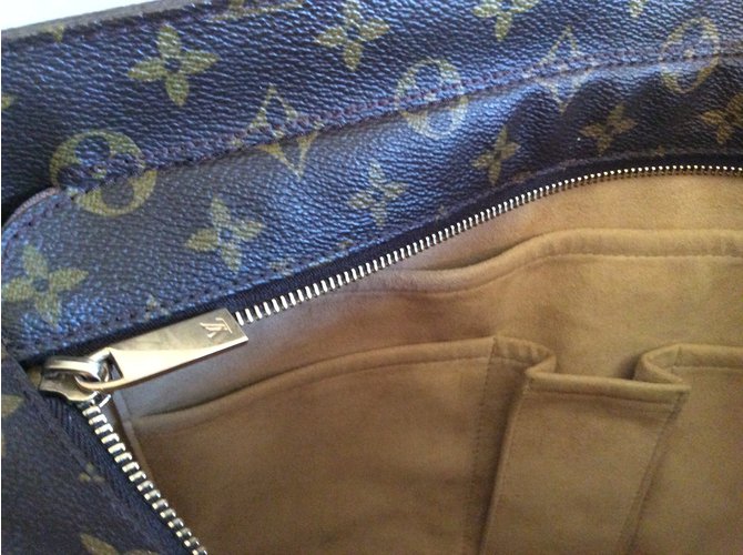Louis Vuitton Luco Marrone scuro - vista 7