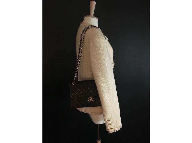 Timeless Chanel Medium classico 2.55 Flap Bag rivestito Castagno - vista 8