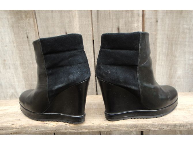 Botines Surface To Air Ankle Snow Boot V1 Negros de Cuero - vista 8