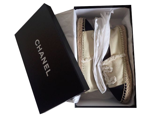 Chanel Espadrilles Black Beige - view 3