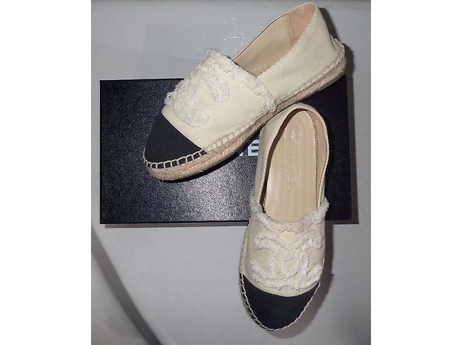 Chanel Espadrilles Black Beige - view 4