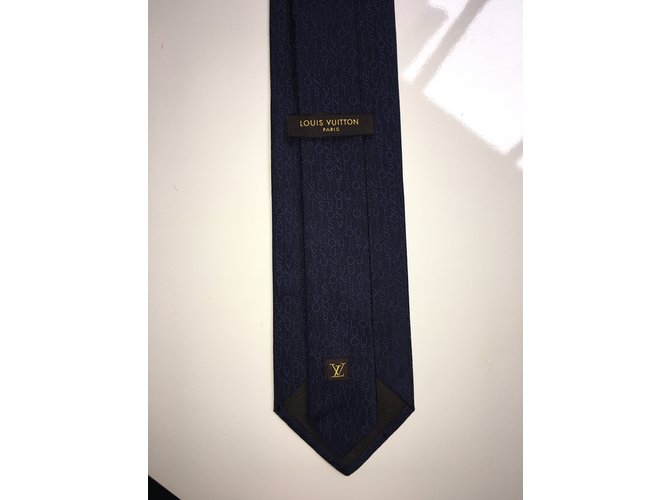 Louis Vuitton Tie Blue - view 8