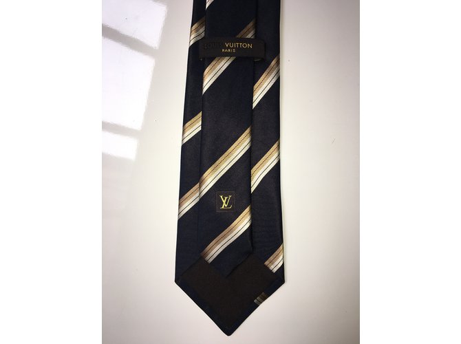 Louis Vuitton Tie Blue - view 3