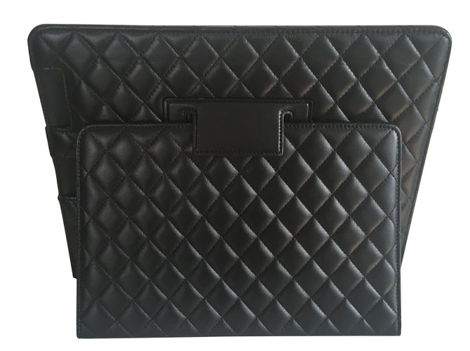 Caso di Chanel Ipad Nero - vista 2