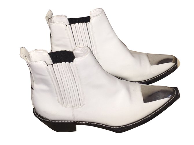 Louis Vuitton Cosplay Blanco - vista 2