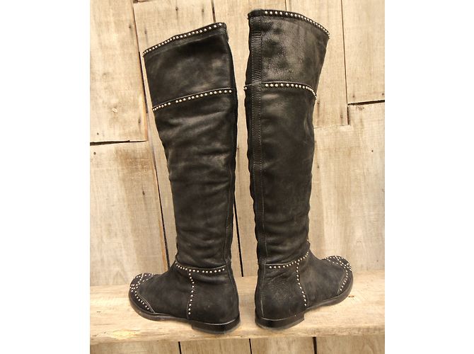 Stivali Miu Miu in pelle nera con borchie Nero - vista 7