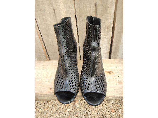 Stivaletti Ash in pelle nera con punta aperta Nero - vista 5