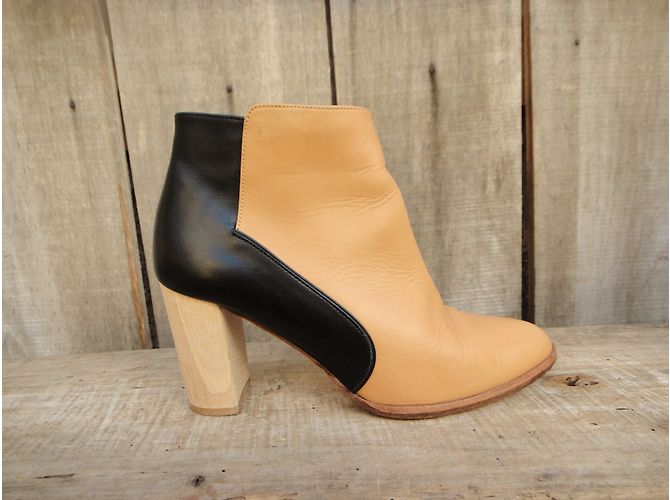 Stivaletti Karine Arabian in pelle beige - vista 3