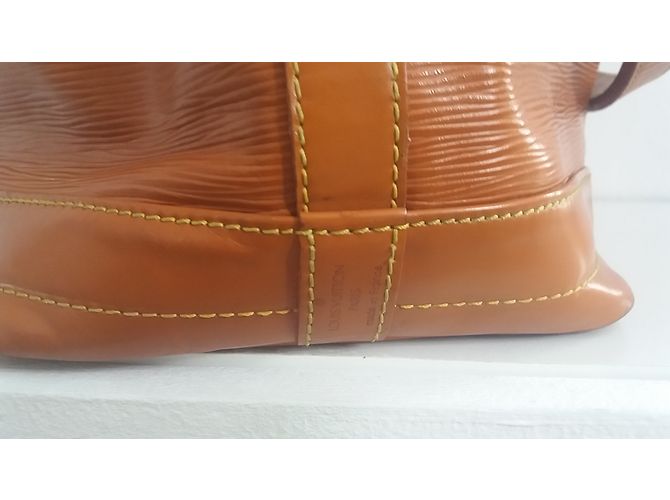Noe Louis Vuitton Noé GM Caramelo - vista 4