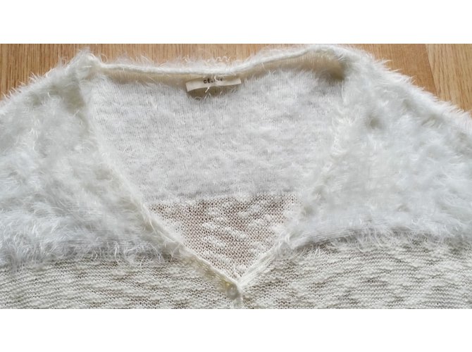 Céline Seltener CELINE Phoebe Philo Fuzzy-Pullover aus Elfenbein Weiß - Ansicht 4