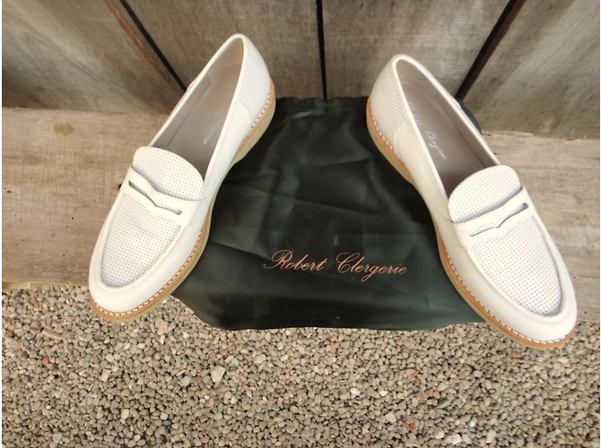 Mocassini Robert Clergerie in pelle bianca Bianco - vista 3