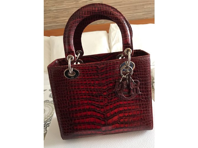 Christian Dior Lady Dior Red Crocodile Medium Bordò - vista 4