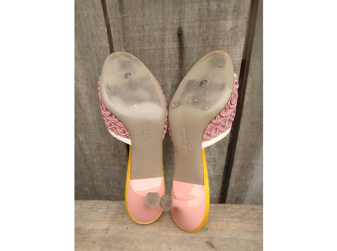 Mule Salvatore Ferragamo in pelle rosa e gialla Giallo - vista 6