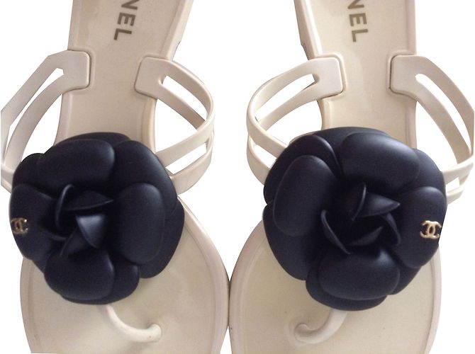 Chanel Sandalen Aus weiß - Ansicht 2