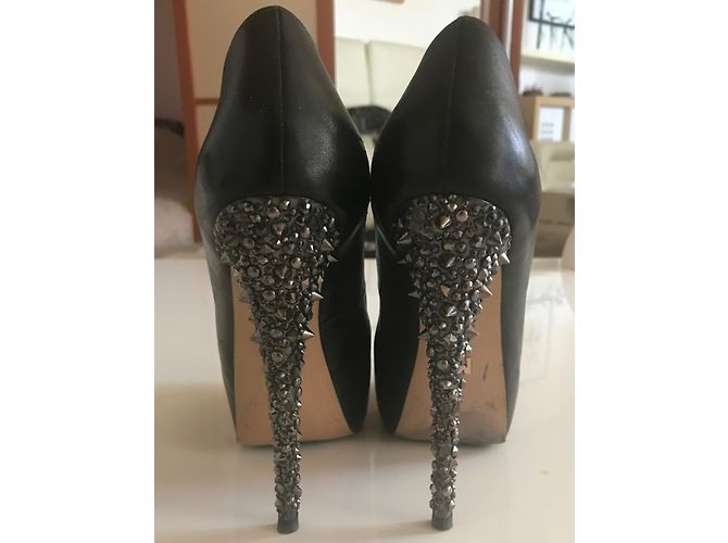 Autre Marque Décolleté JANIKO in pelle nera con borchie Nero - vista 3
