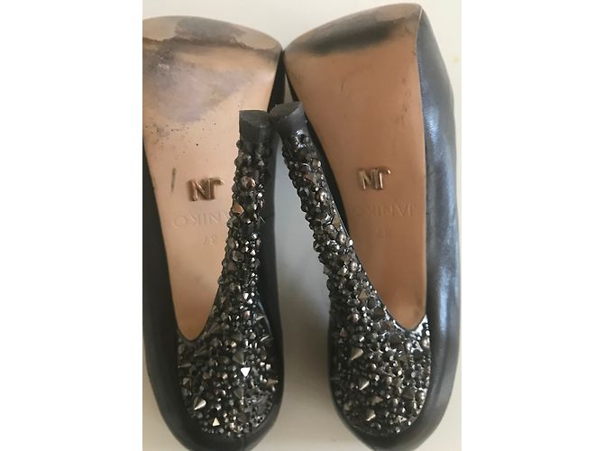 Autre Marque Décolleté JANIKO in pelle nera con borchie Nero - vista 4