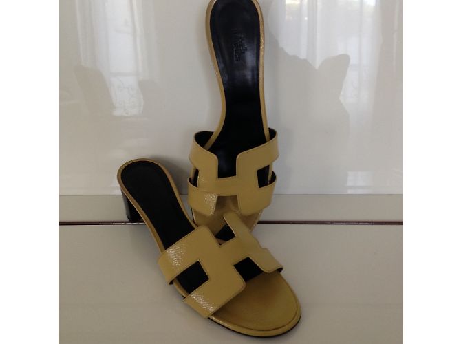 Hermès SANDALI OASI DI HERMES Giallo - vista 4