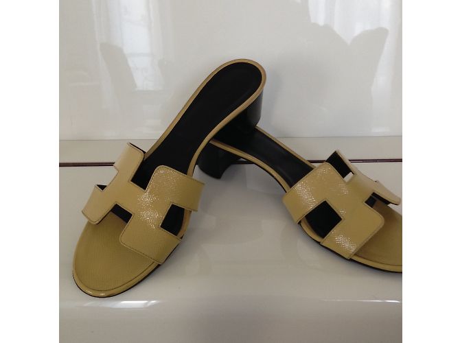 Hermès SANDALI OASI DI HERMES Giallo - vista 8