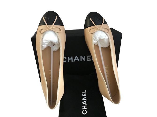 Chanel Bailarinas Negro Beige - vista 2