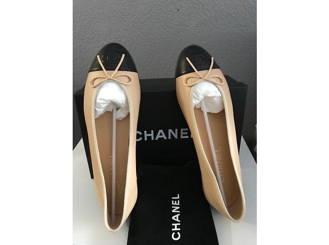 Chanel Bailarinas Negro Beige - vista 6