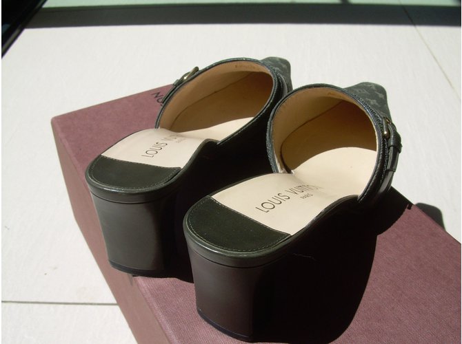 Louis Vuitton Maultiere Grün - Ansicht 8