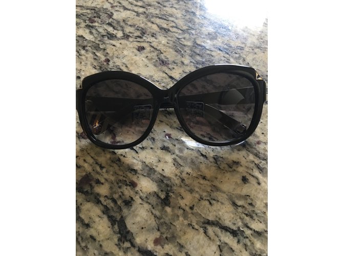 Louis Vuitton Sonnenbrille Schwarz - Ansicht 8