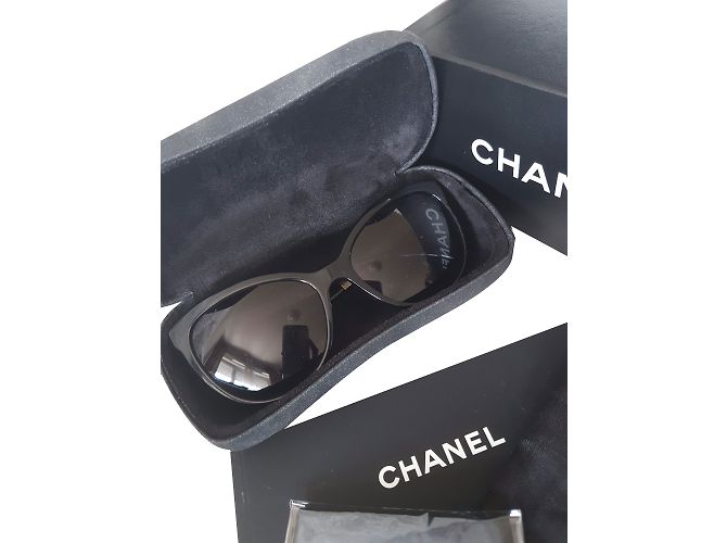Chanel Sunglasses Black - view 2