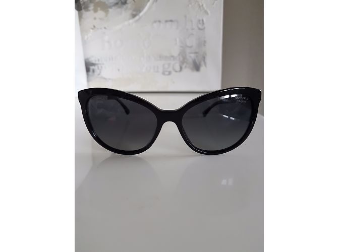 Chanel Sunglasses Black - view 5