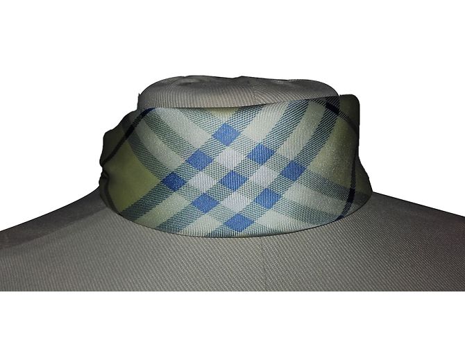 Burberry Cachecol - vista 2