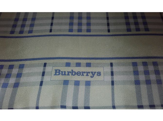 Burberry Cachecol - vista 7