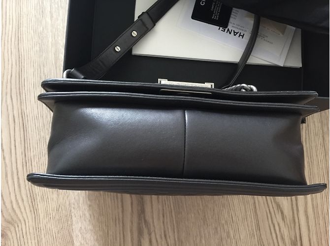 Boy Chanel Handtasche Schwarz - Ansicht 14