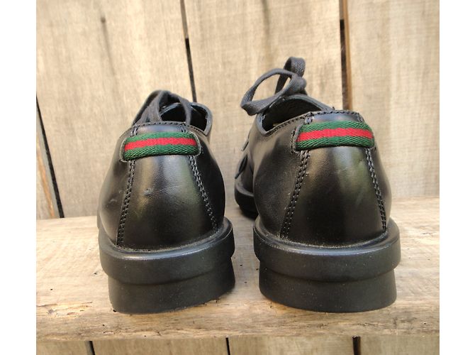 Scarpe Derby Gucci in pelle nera Nero - vista 8