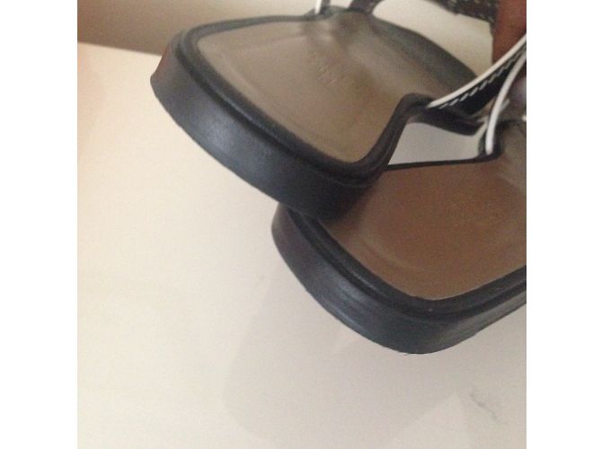 Oran Hermès Sandalias Negro - vista 4
